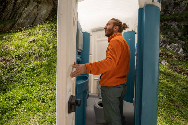 Portable bathroom rental in Monee, IL